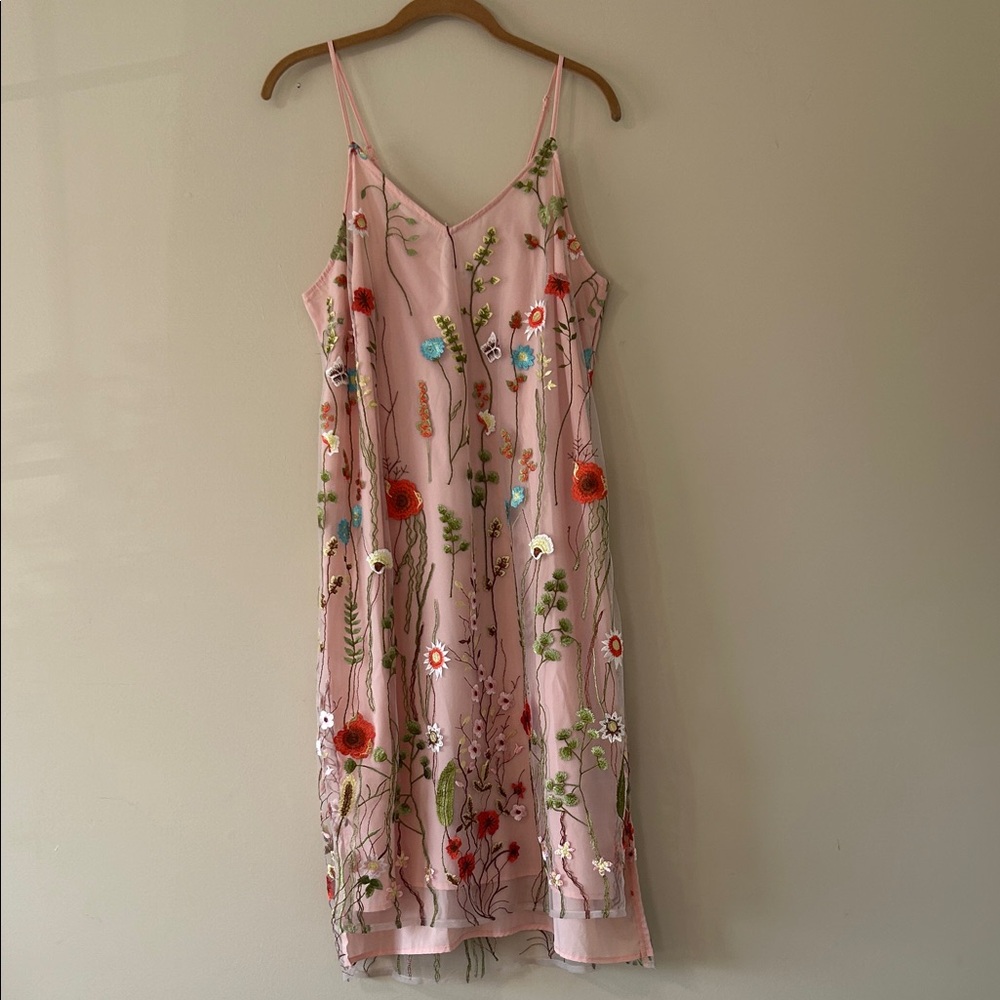 Beige by eci Pink Chinese Floral Embroidered Slip Dress Size 10 Midi Length Y2K